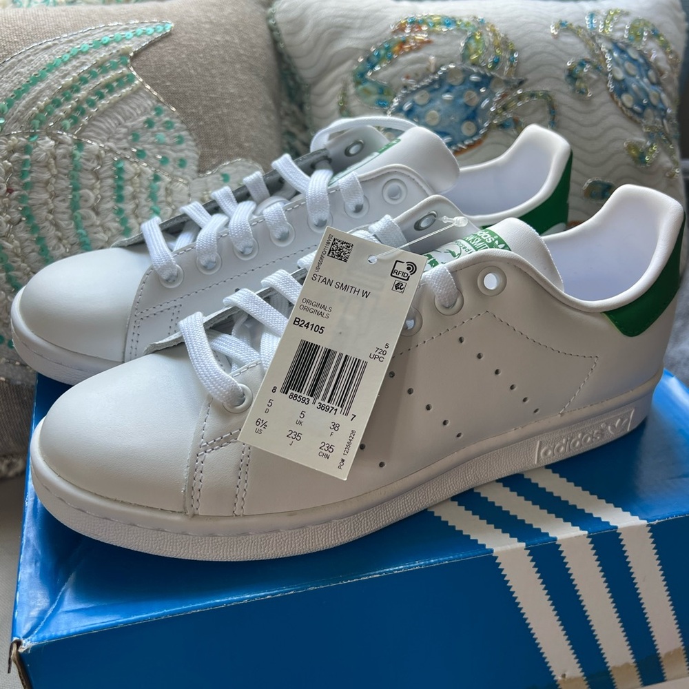 Brand new original Stan Smiths
